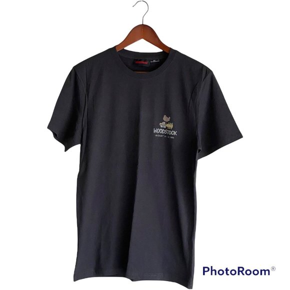 Woodstock Black Small Graphic Tee T-Shirt Men's S Music Band New - Picture 1 of 5